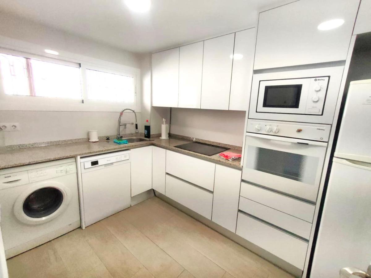 Very Lightful Apartment. Incredible Sea Views. Big Terrace, Swimming Pool. Ac. Very Close To Alicante City Center. Zewnętrze zdjęcie